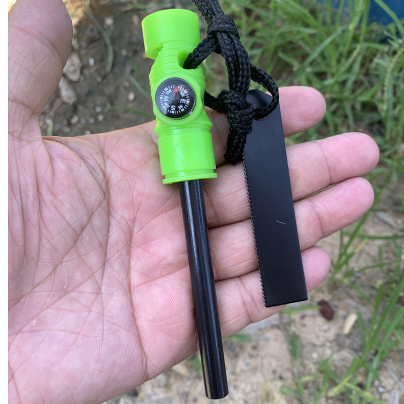 Survivor Long Style Three-in-O - Magnesium Fire Starter 评论和价格